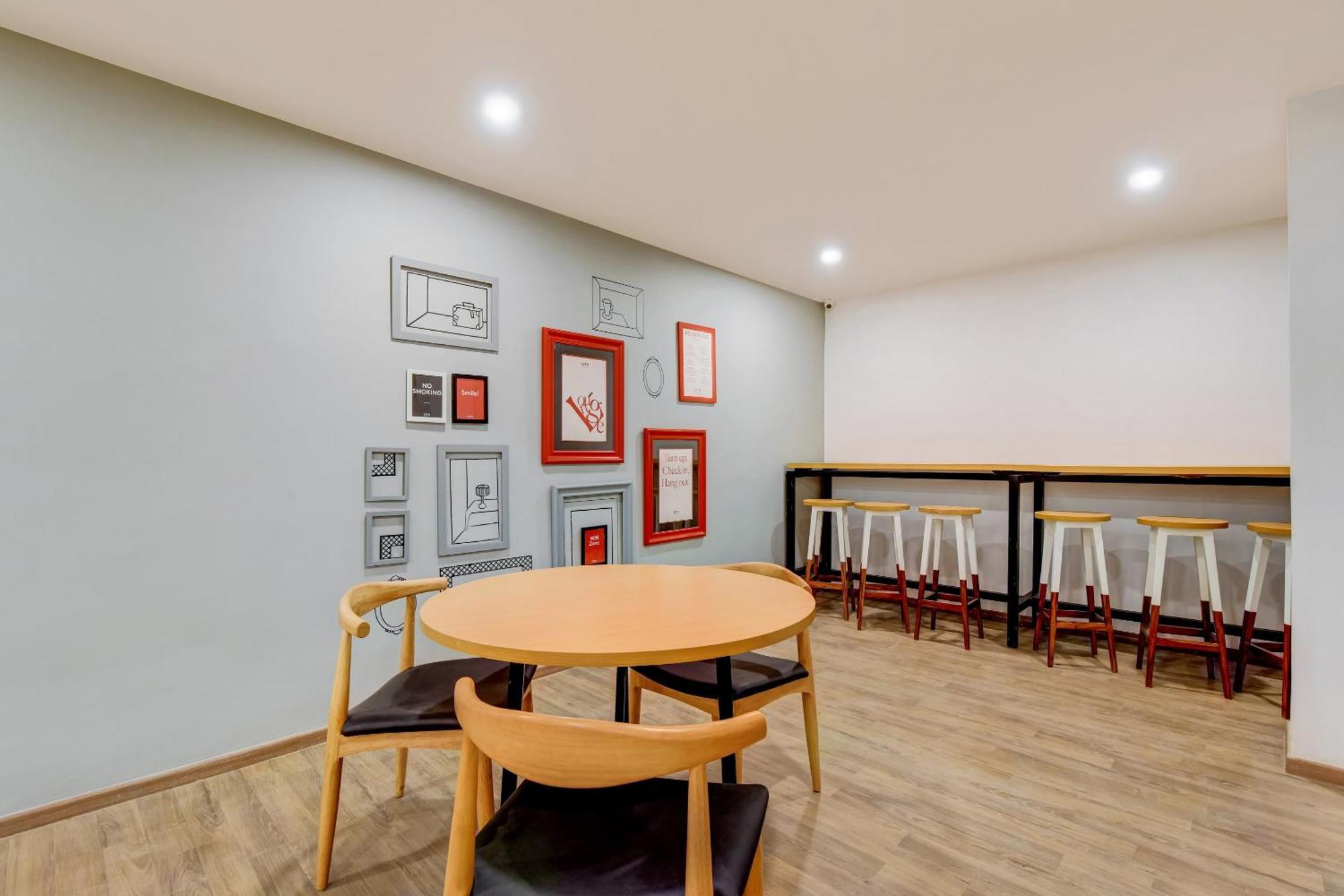 Townhouse 207 Hotel Downtown My Stay Jaipur Extérieur photo