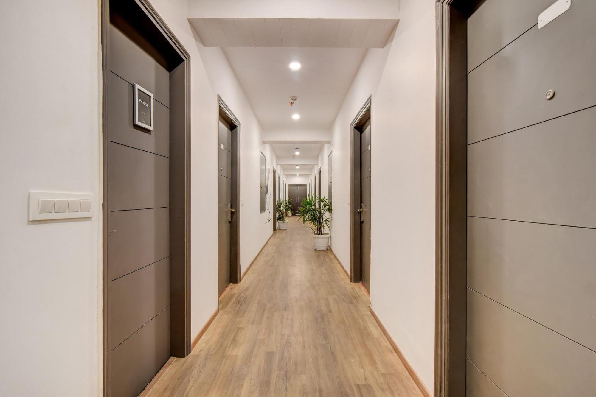 Townhouse 207 Hotel Downtown My Stay Jaipur Extérieur photo