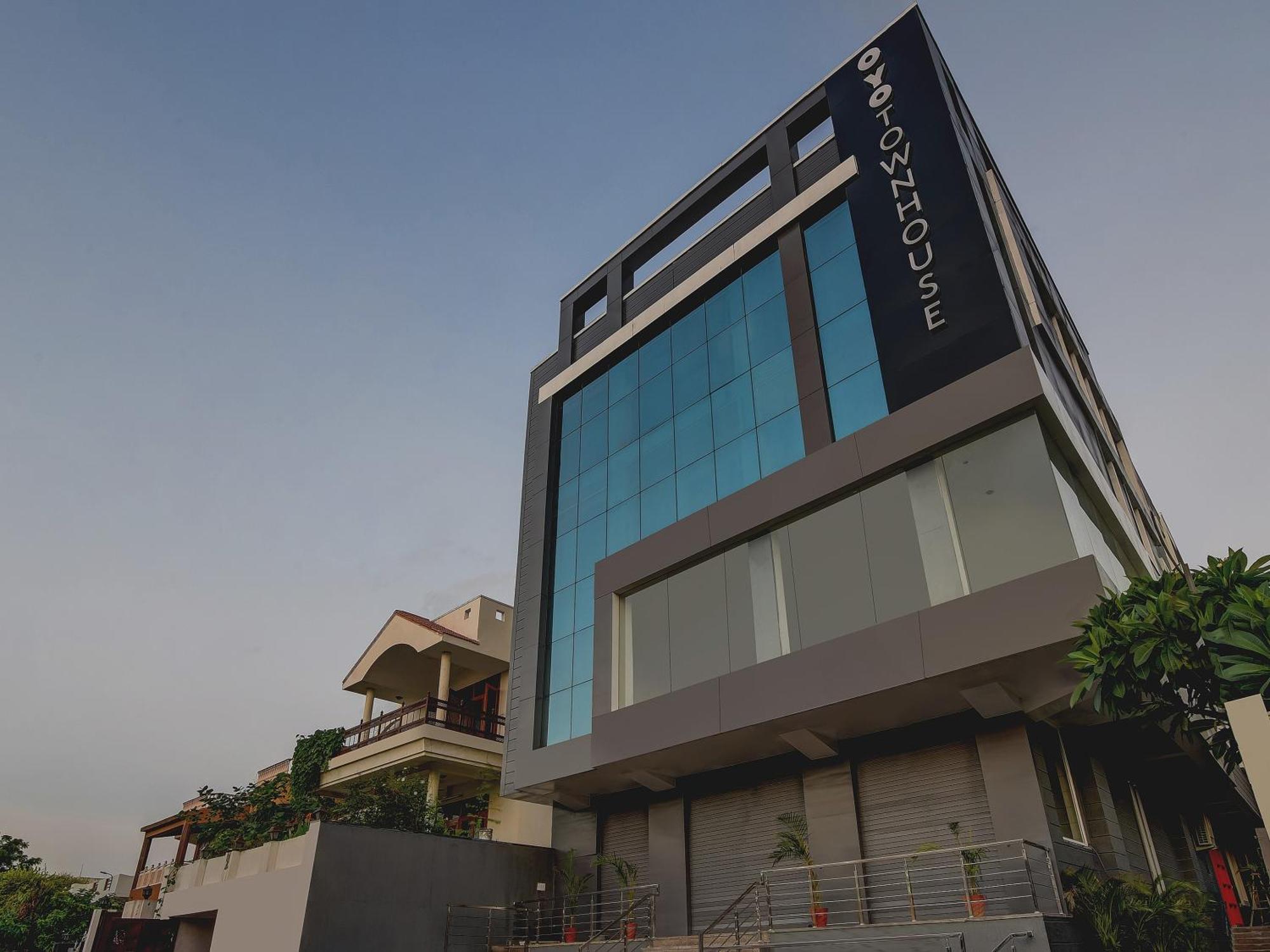 Townhouse 207 Hotel Downtown My Stay Jaipur Extérieur photo